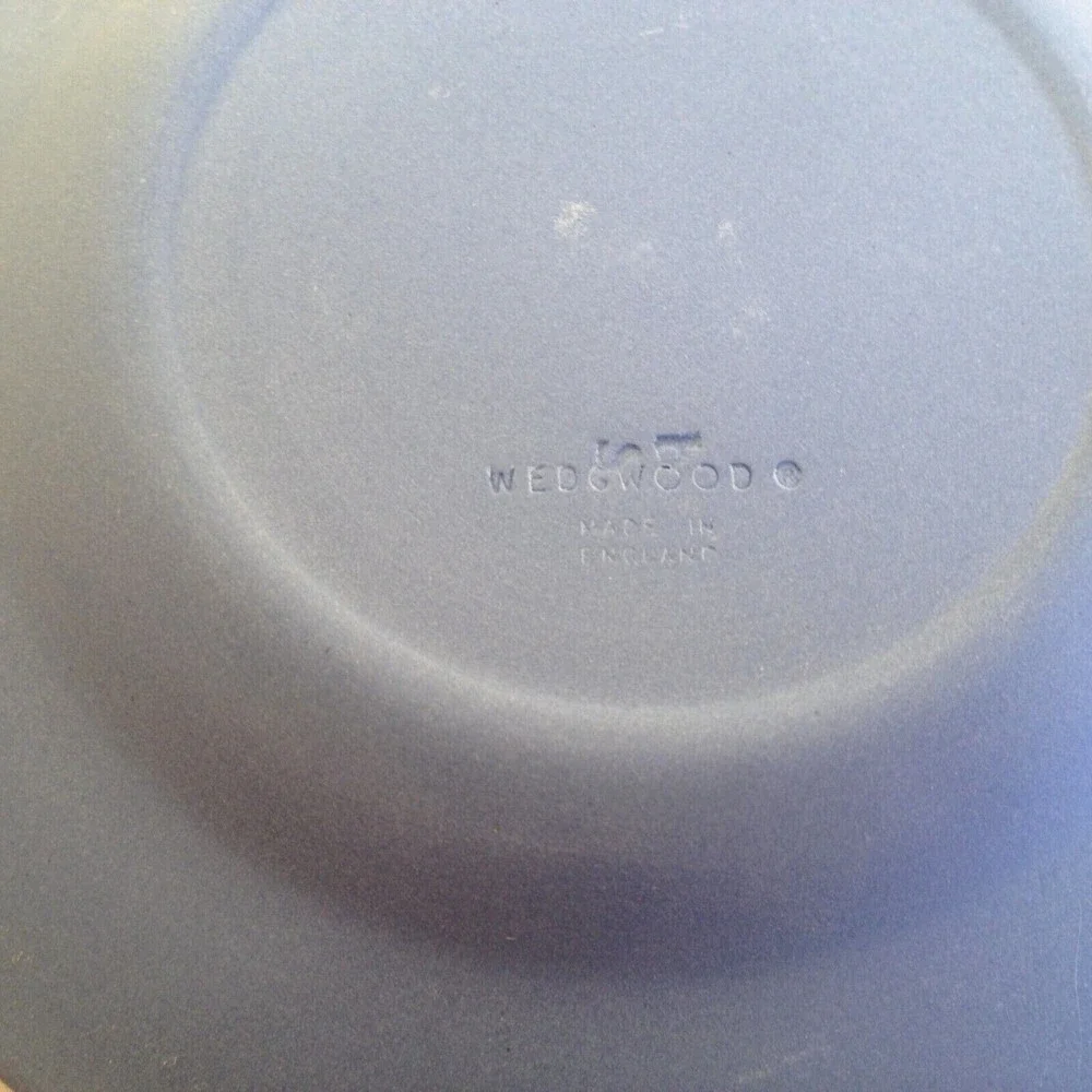 Wedgewood Patrician Tray Excel XL-20 Cream Color on Pale Blue Cupid w/Arrow - Picture 6 of 12
